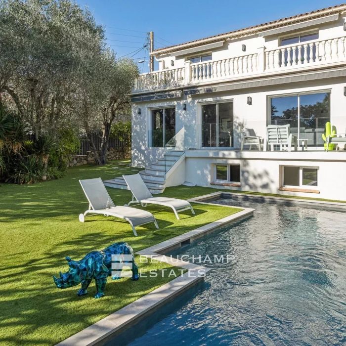 Villa 6 chambres à pied du centre – Cannes centre