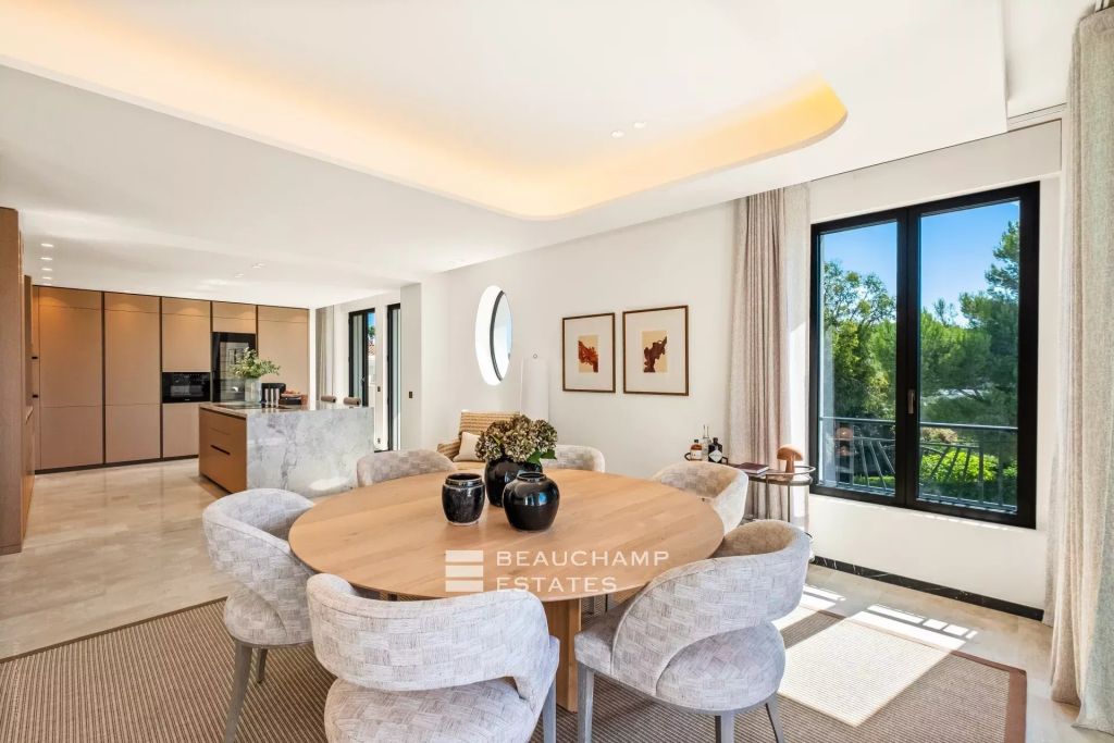 An Exceptional Apartment with Sea View – Le Provençale, Cap d’Antibes