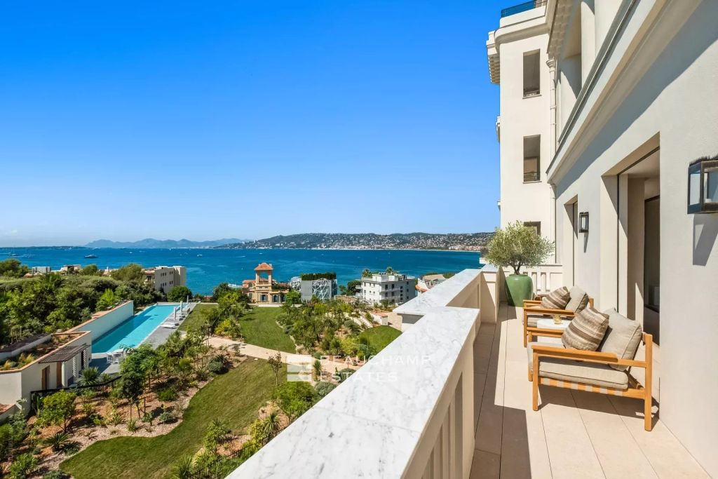 An Exceptional Apartment with Sea View – Le Provençale, Cap d’Antibes
