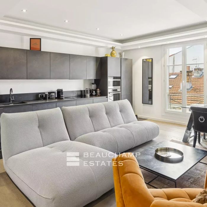 Beautiful 4-bed en suite apartment in the center of Cannes