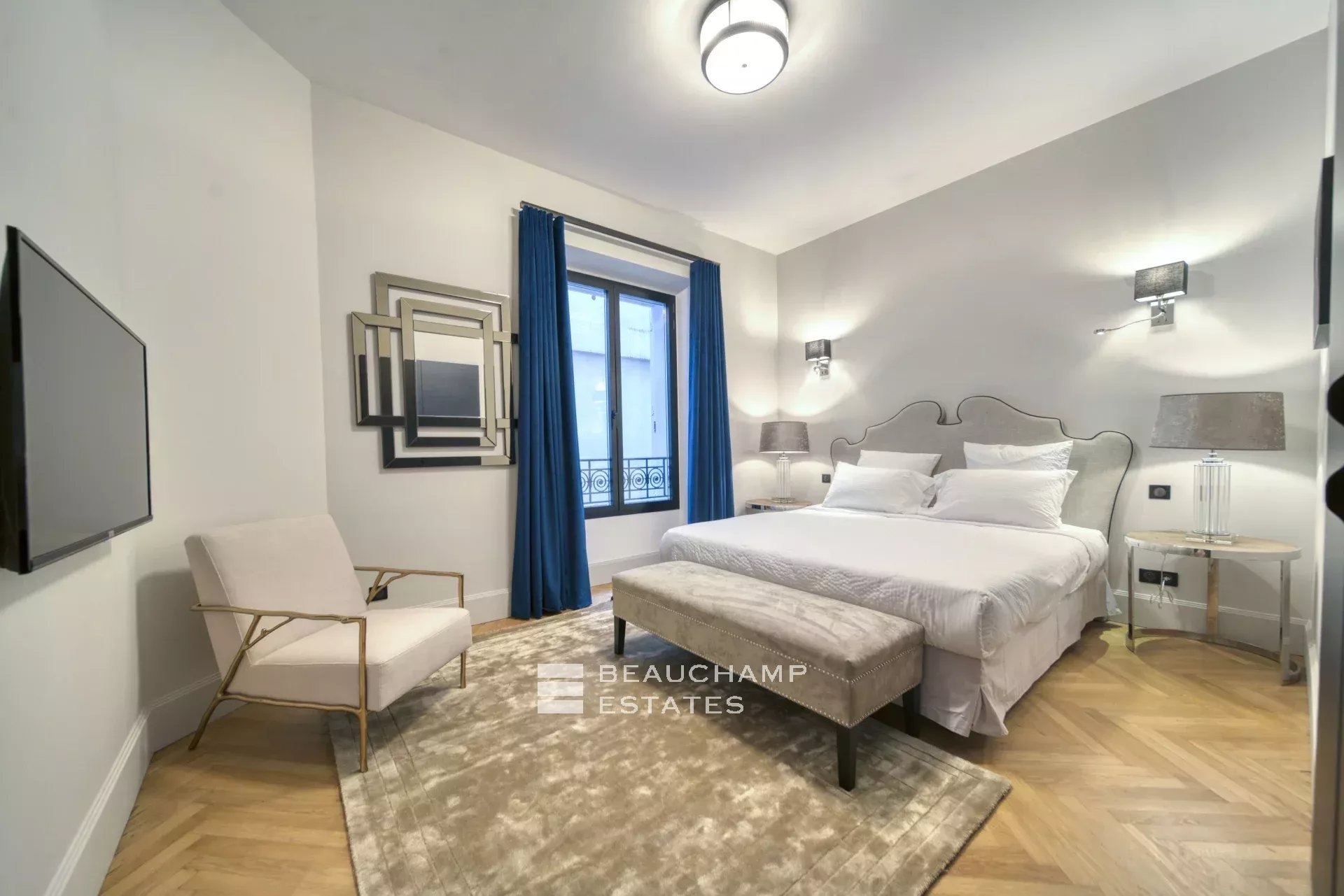Magnifique appartement en face du Palais des Festivals Beautiful apartment in front of the Palais des festivals