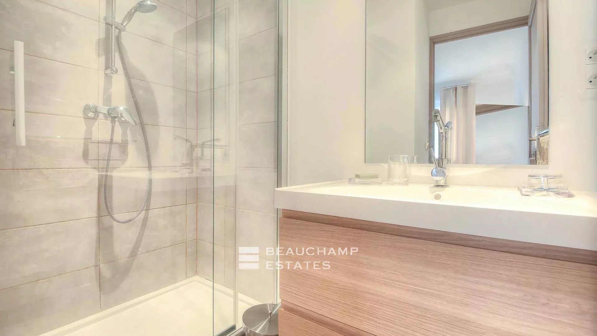 Beautiful modern apartment Cannes Beautiful modern apartment Cannes