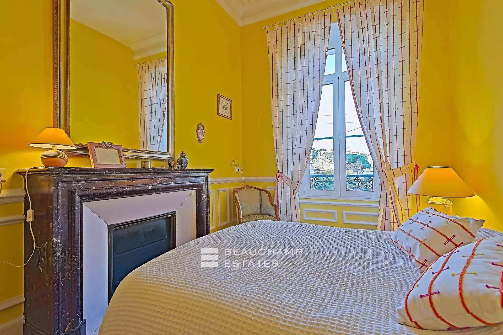 Beautiful Two Bedroom Apartment cannes Beautiful Two Bedroom Apartment cannes