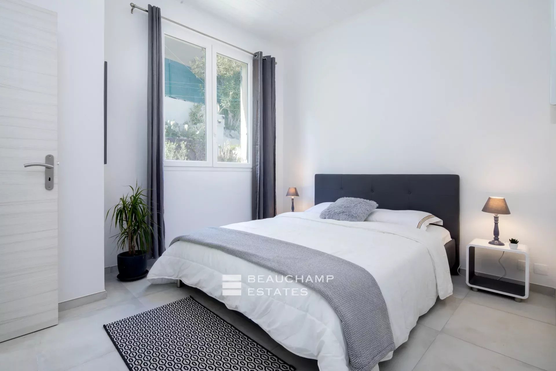 Charmante villa provençale de 5 chambres à Eze Beautiful villa with 5 rooms in Eze