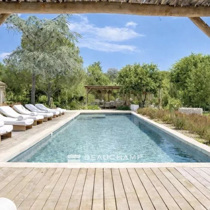 Bohemian Chic Luxury Villa Steps from the Beach and Saint-Tropez Center
