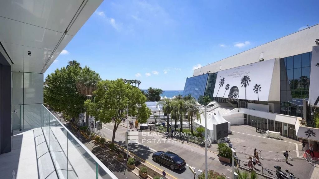 Brand new, luxurious 6-bedroom en-suite apartments – Cannes Croisette