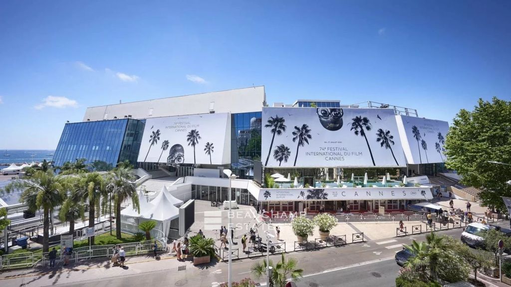 Brand new, luxurious 6-bedroom en-suite apartments – Cannes Croisette