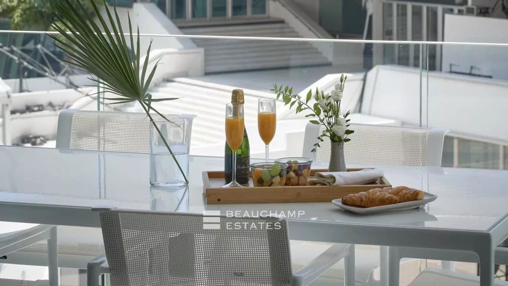 Brand new, luxurious 6-bedroom en-suite apartments – Cannes Croisette
