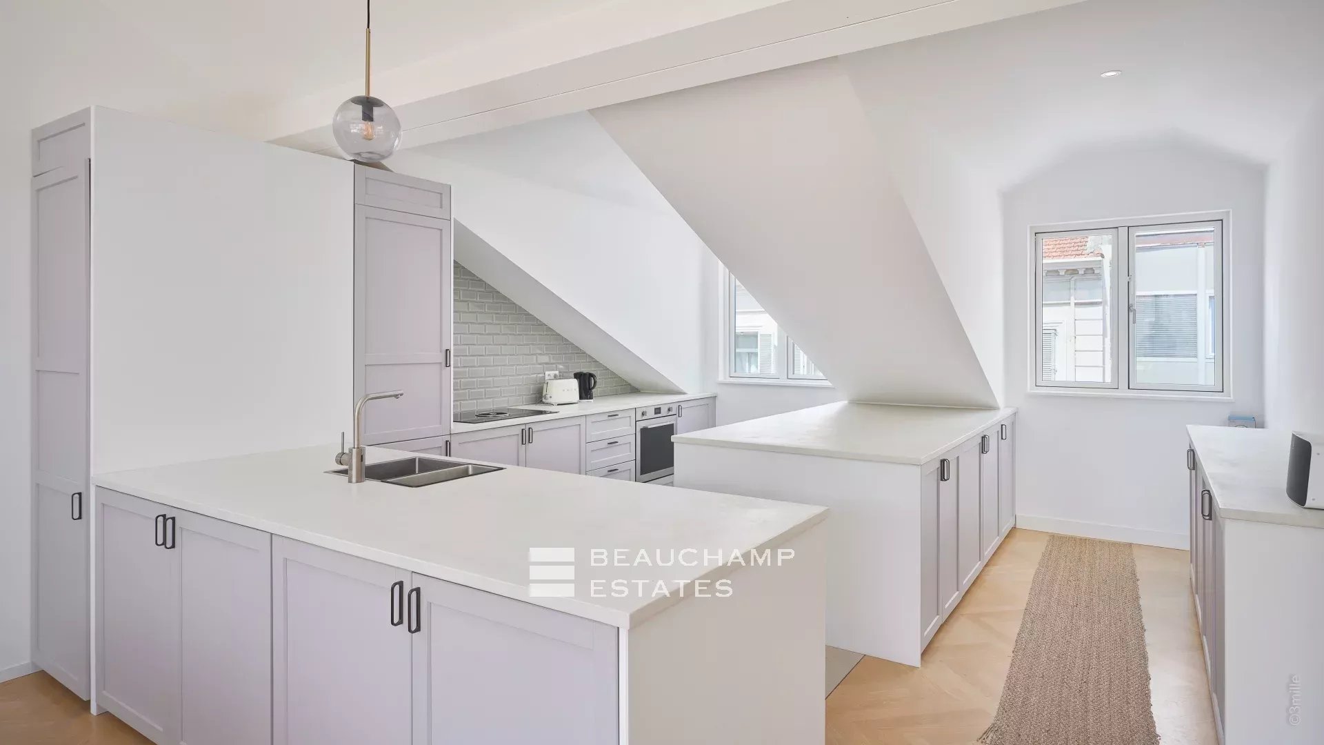 Lumineux appartement 3 chambres avec terrasses – Cannes Centre Bright 3 bedroom apartment with terraces – Cannes Centre