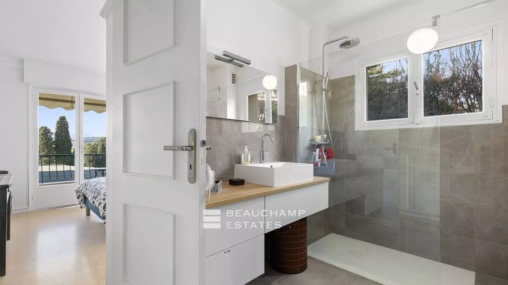 Cannes – 2 bedrooms apartment