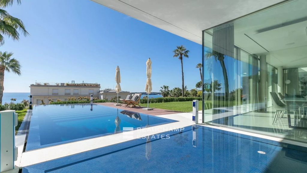 Cannes Californie Contemporary 5-bedrooms villa