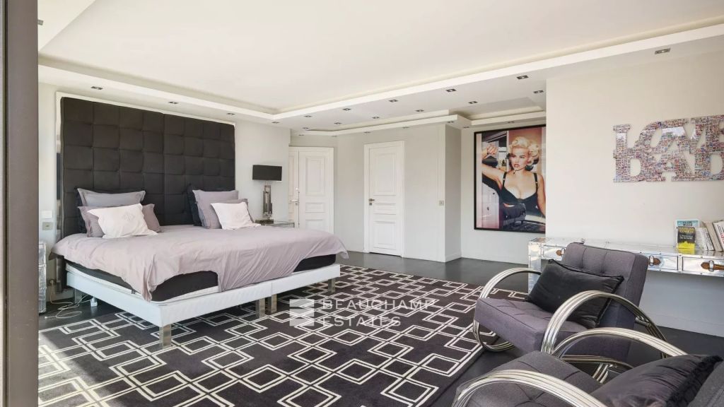 Cannes Californie Contemporary 6 Bedroom Villa