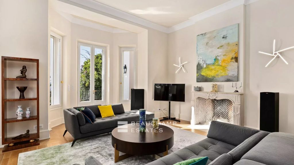 Cannes Californie Contemporary 9-bedroom villa