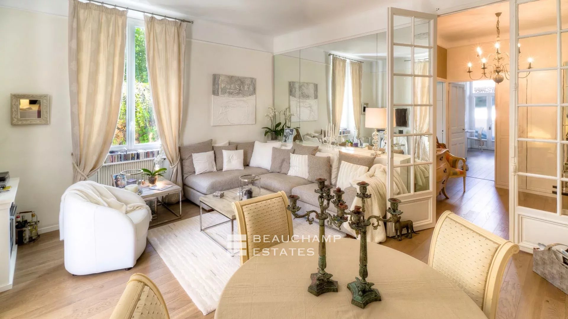 Cannes Californie – Superbe appartement avec jardin Cannes Californie – Stunning apartment with garden