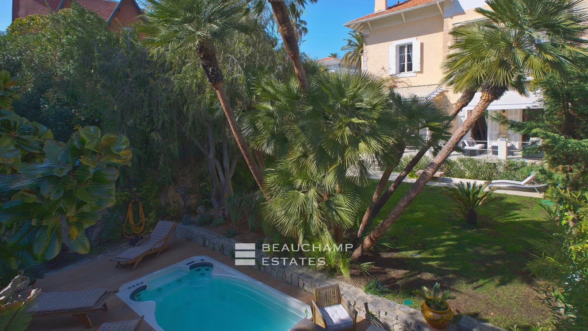 Cannes Californie – Superbe appartement avec jardin Cannes Californie – Stunning apartment with garden
