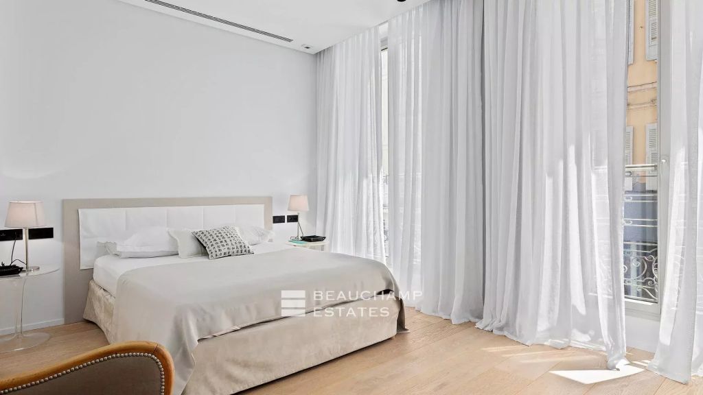 Cannes Center – 3 bedrooms Apartment with Terrace