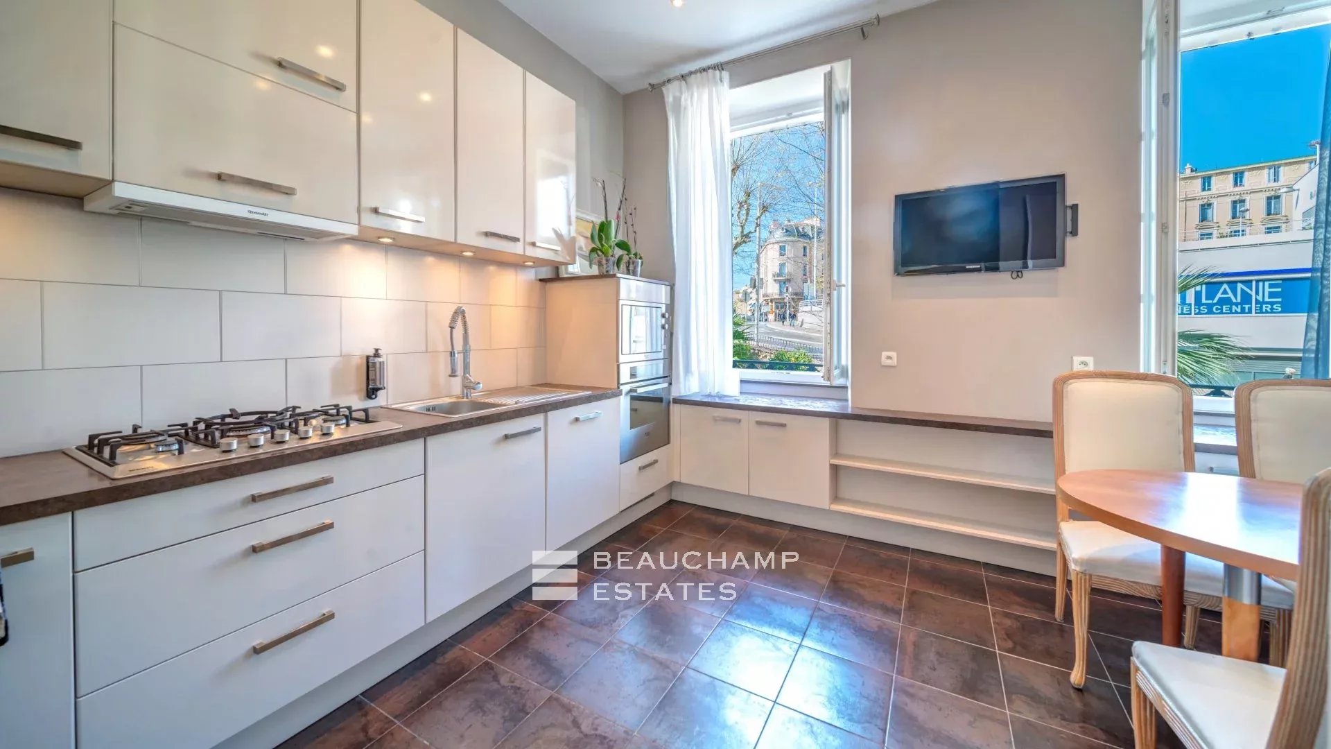 Cannes Center – 4 bedrooms apartment terrace Cannes Center – 4 bedrooms apartment terrace