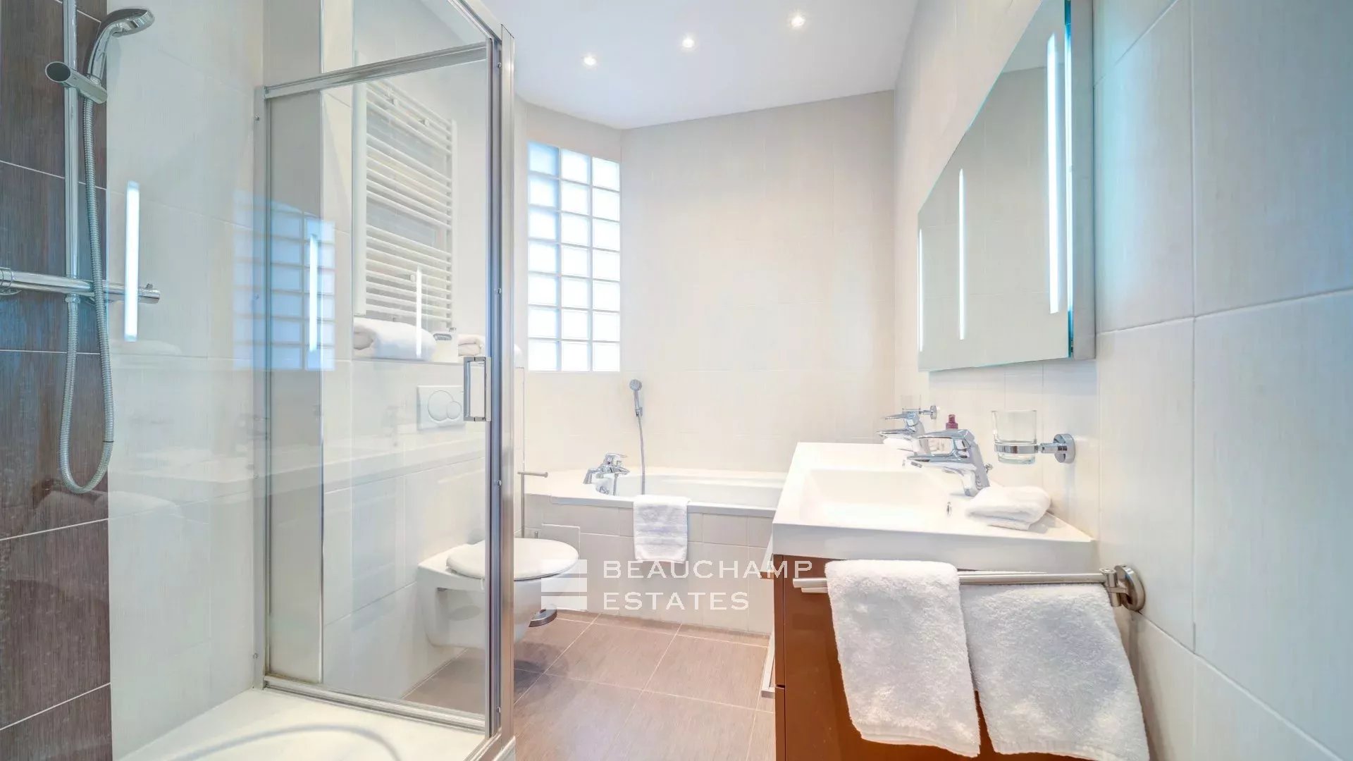 Cannes Center – 4 bedrooms apartment terrace Cannes Center – 4 bedrooms apartment terrace