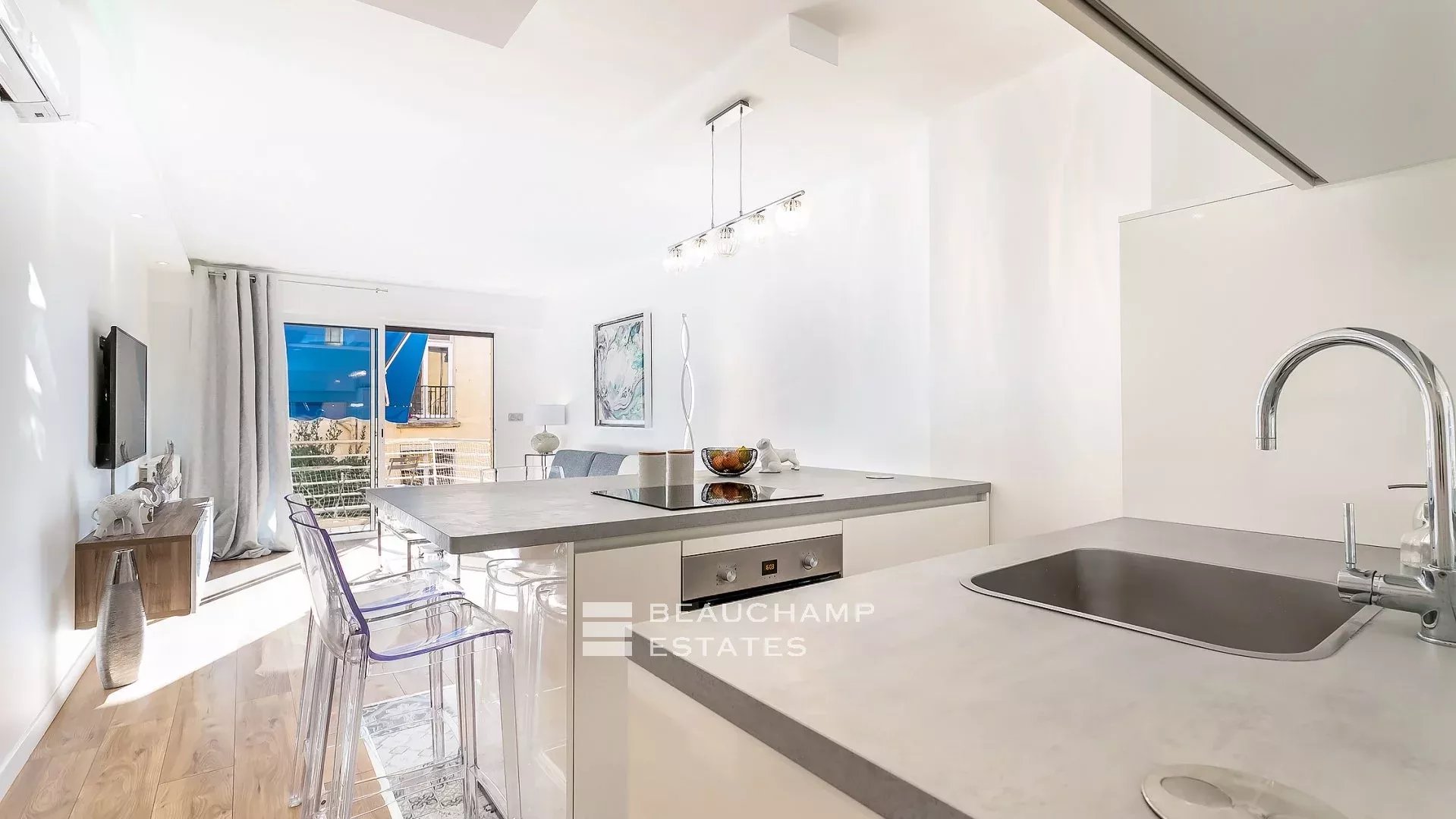 Cannes Center – Beautiful 1 bedroom apartment Cannes Center – Beautiful 1 bedroom apartment