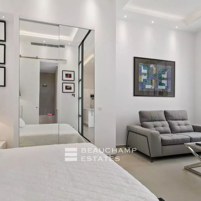 Cannes Centre – Lumineux appartement rénové