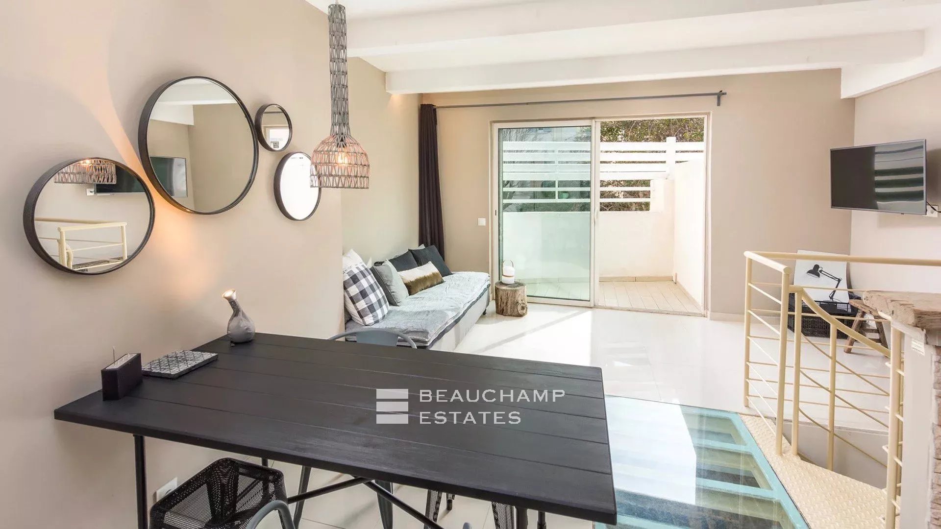 Cannes Centre – Loft d’exception Cannes Center – Exceptional loft