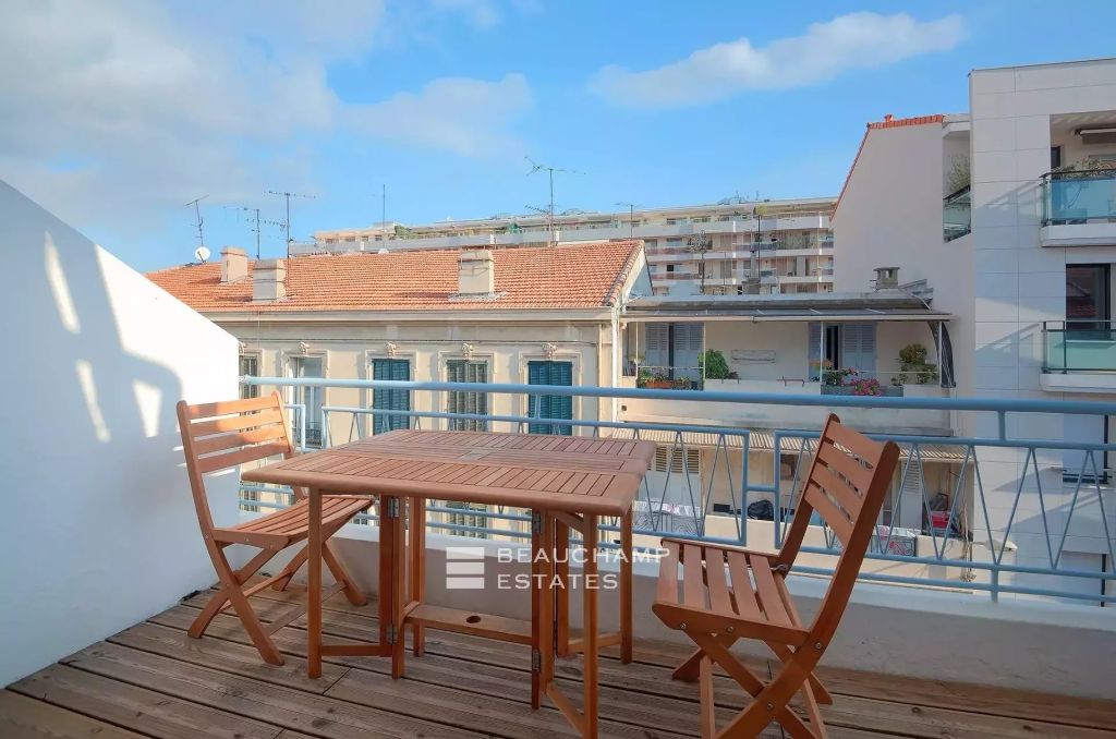 Cannes Center – Modern 2 Bedroom Apartment