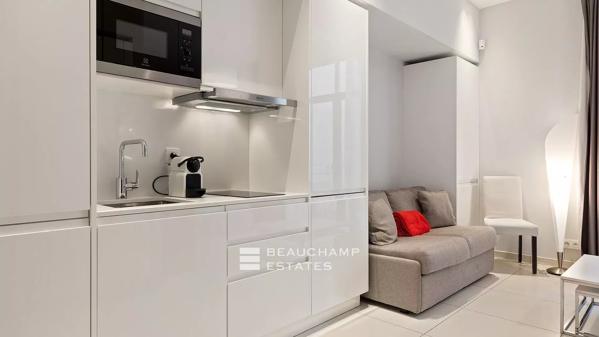 Cannes Center – Residence with Pool and Reception room Cannes Center – Residence with Pool and Reception room