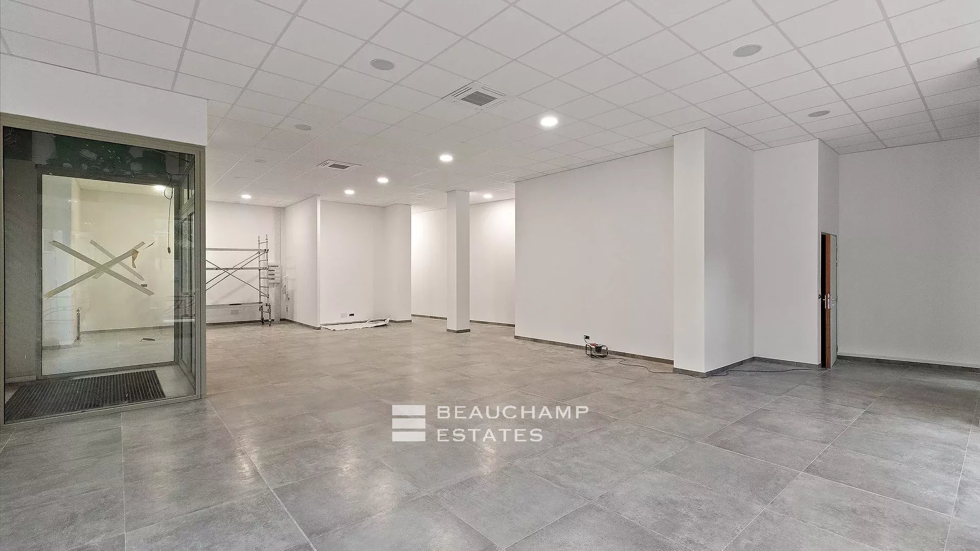 Cannes Center – Residence with Pool and Reception room Cannes Center – Residence with Pool and Reception room