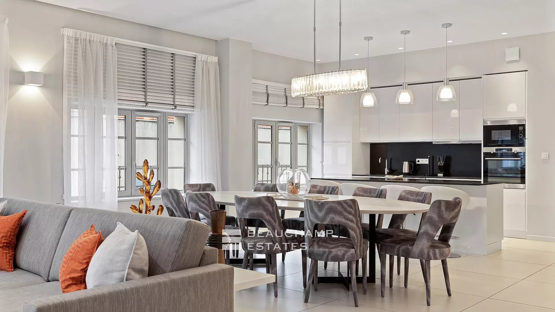 Cannes Center – Residence with Pool and Reception room Cannes Center – Residence with Pool and Reception room