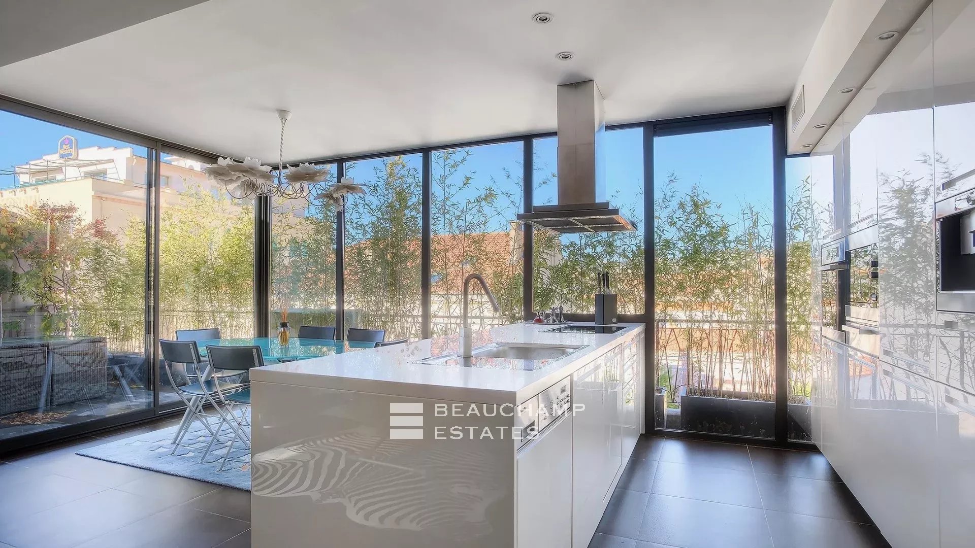 Cannes Center – Roof top apartment Cannes Center – Roof top apartment