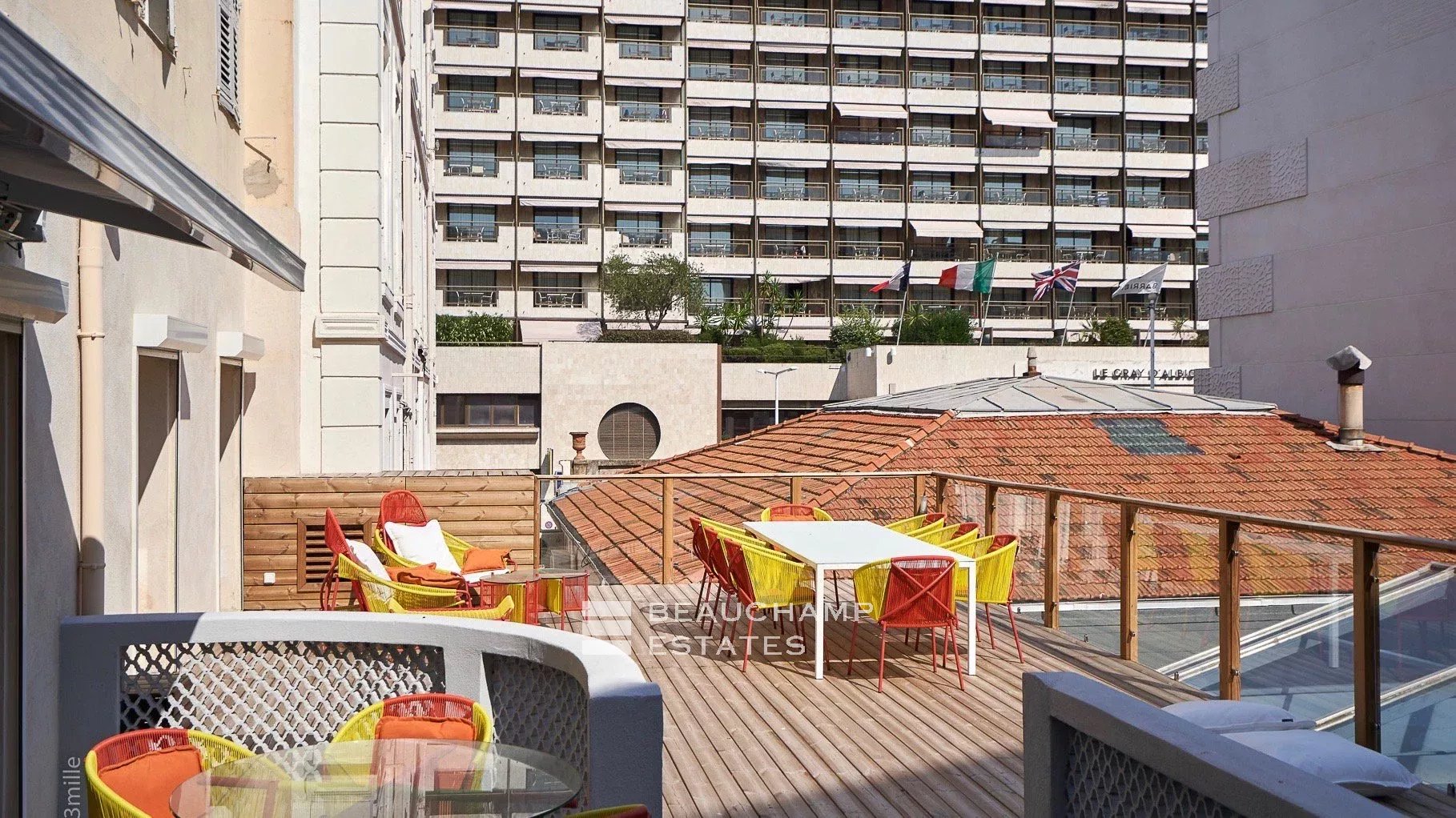 Cannes Center – Splendid apartment with large terrace Cannes Center – Splendid apartment with large terrace