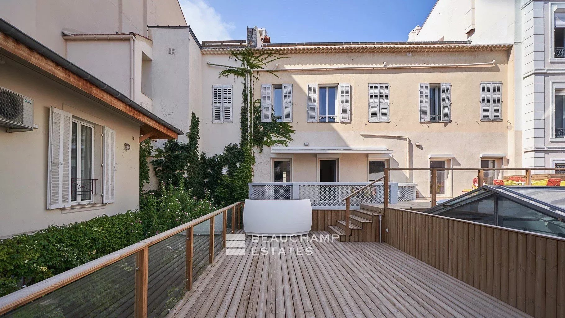 Cannes Center – Splendid apartment with large terrace Cannes Center – Splendid apartment with large terrace
