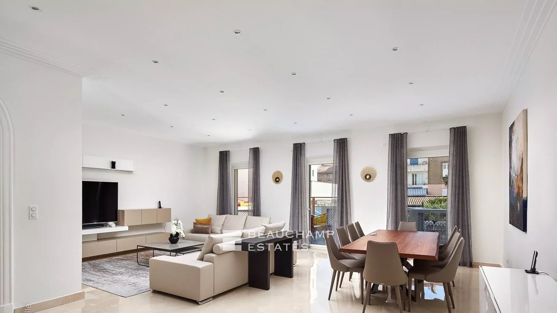 Cannes Center – Splendid apartment with large terrace Cannes Center – Splendid apartment with large terrace