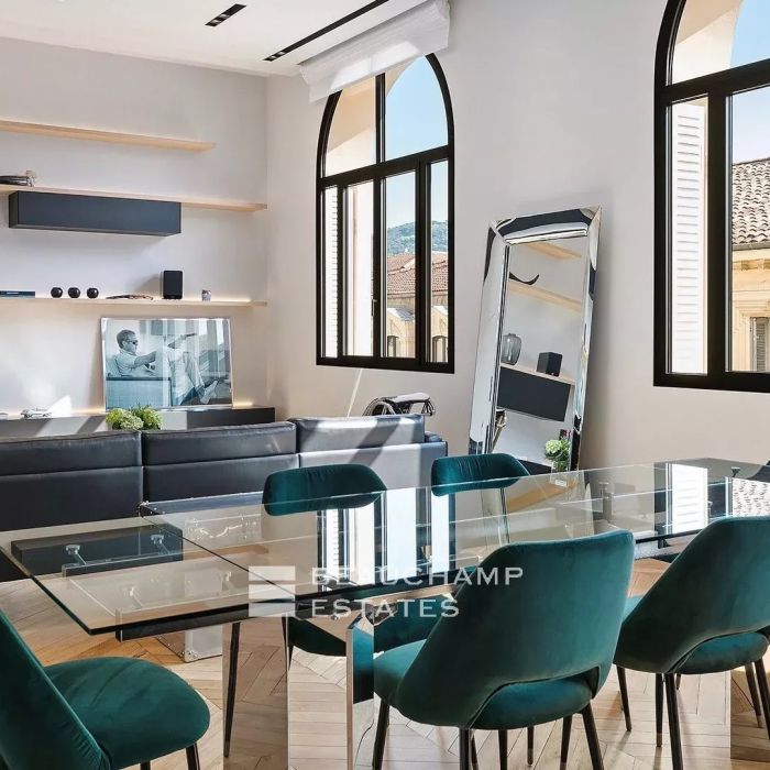 Cannes Center – Stunning new apartment