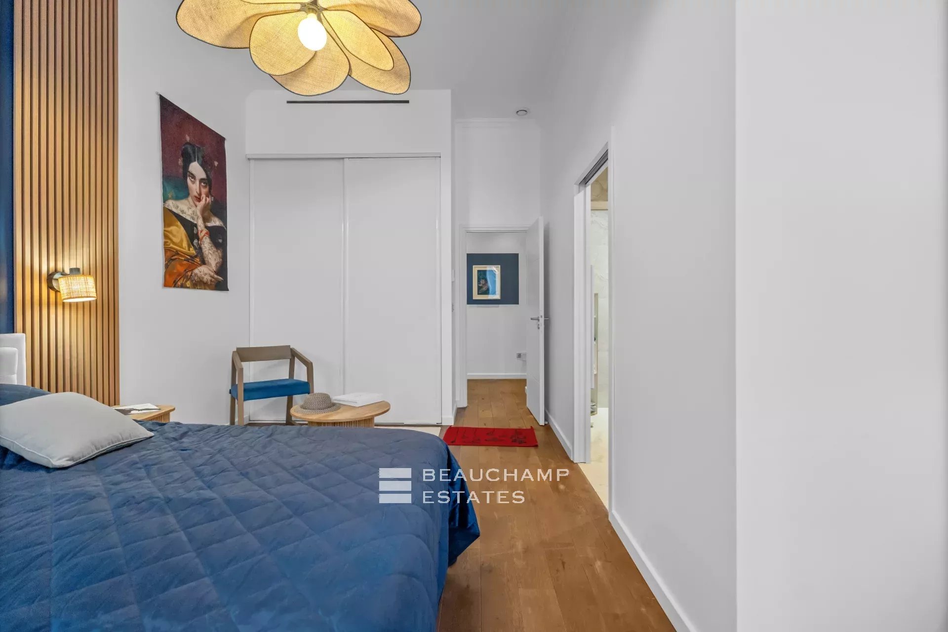 Cannes center – Superb fully renovated 2-room apartment Cannes center – Superb fully renovated 2-room apartment