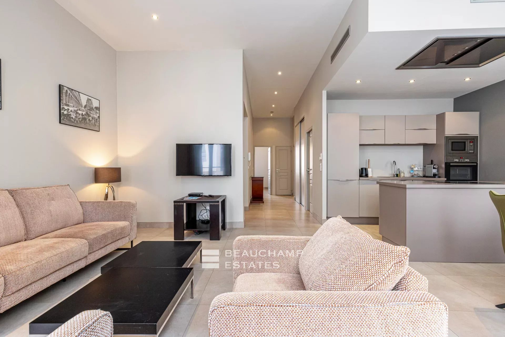 Cannes Centre – Gorgeous 2 Bedrooms Apartment Cannes Centre – Gorgeous 2 Bedrooms Apartment