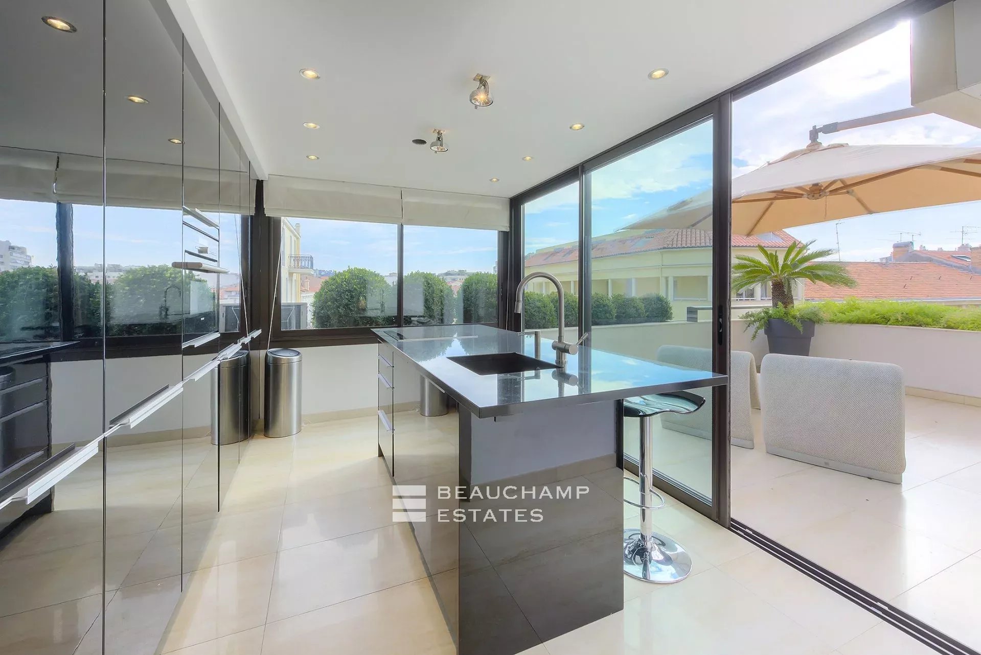 Cannes Centre – Superb 2 bedroom apartment Cannes Centre – Superb 2 bedroom apartment