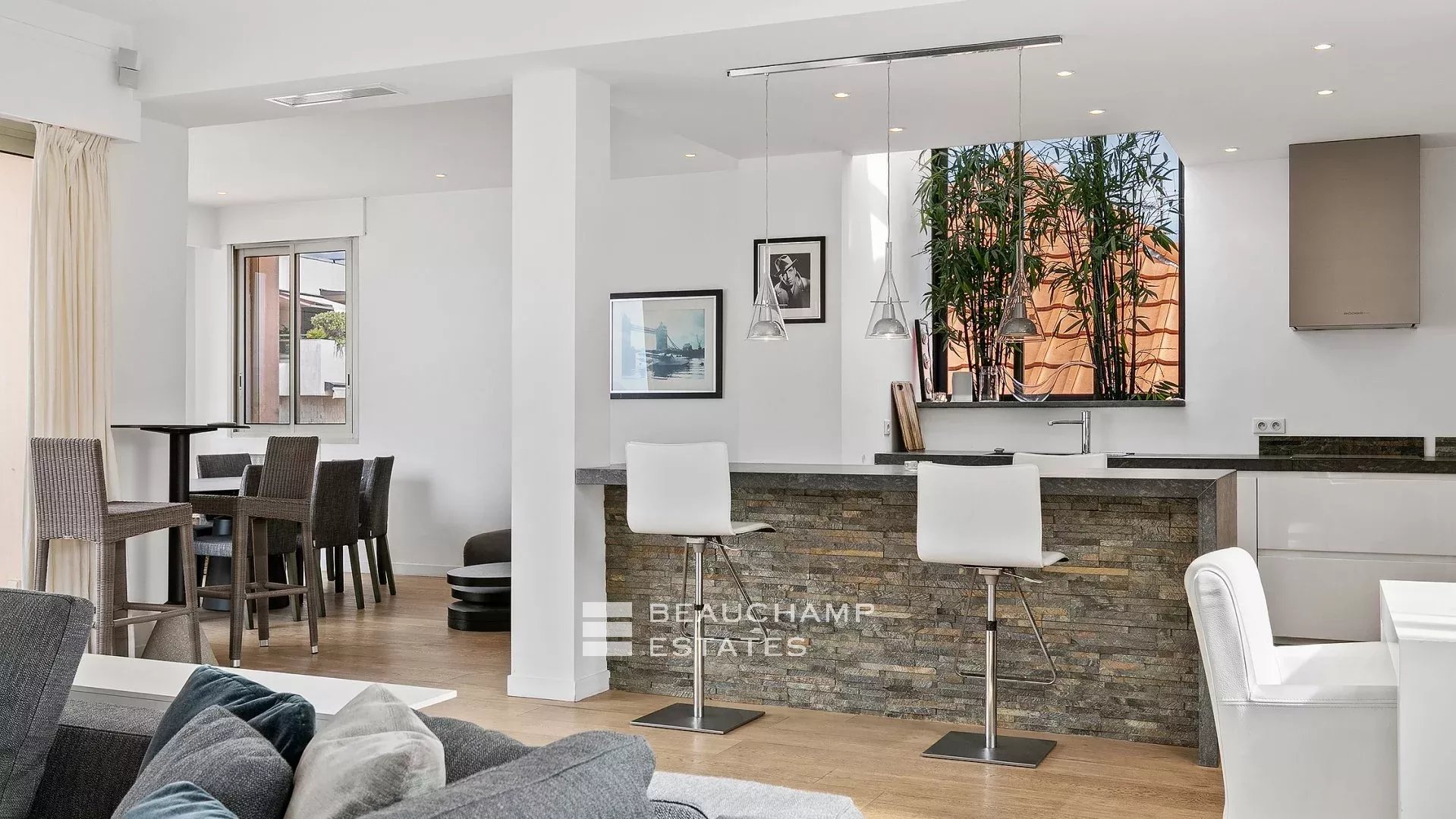 Cannes proche Croisette – Sublime appartement avec terrasses Cannes close Croisette – Apartment with Terrace