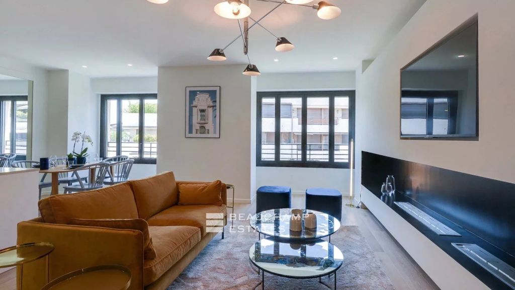 Cannes close to Croisette – Design 4 bedrooms Apartment