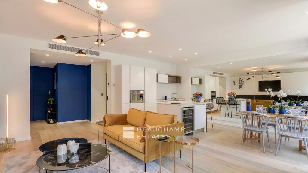 Cannes close to Croisette – Design 4 bedrooms Apartment