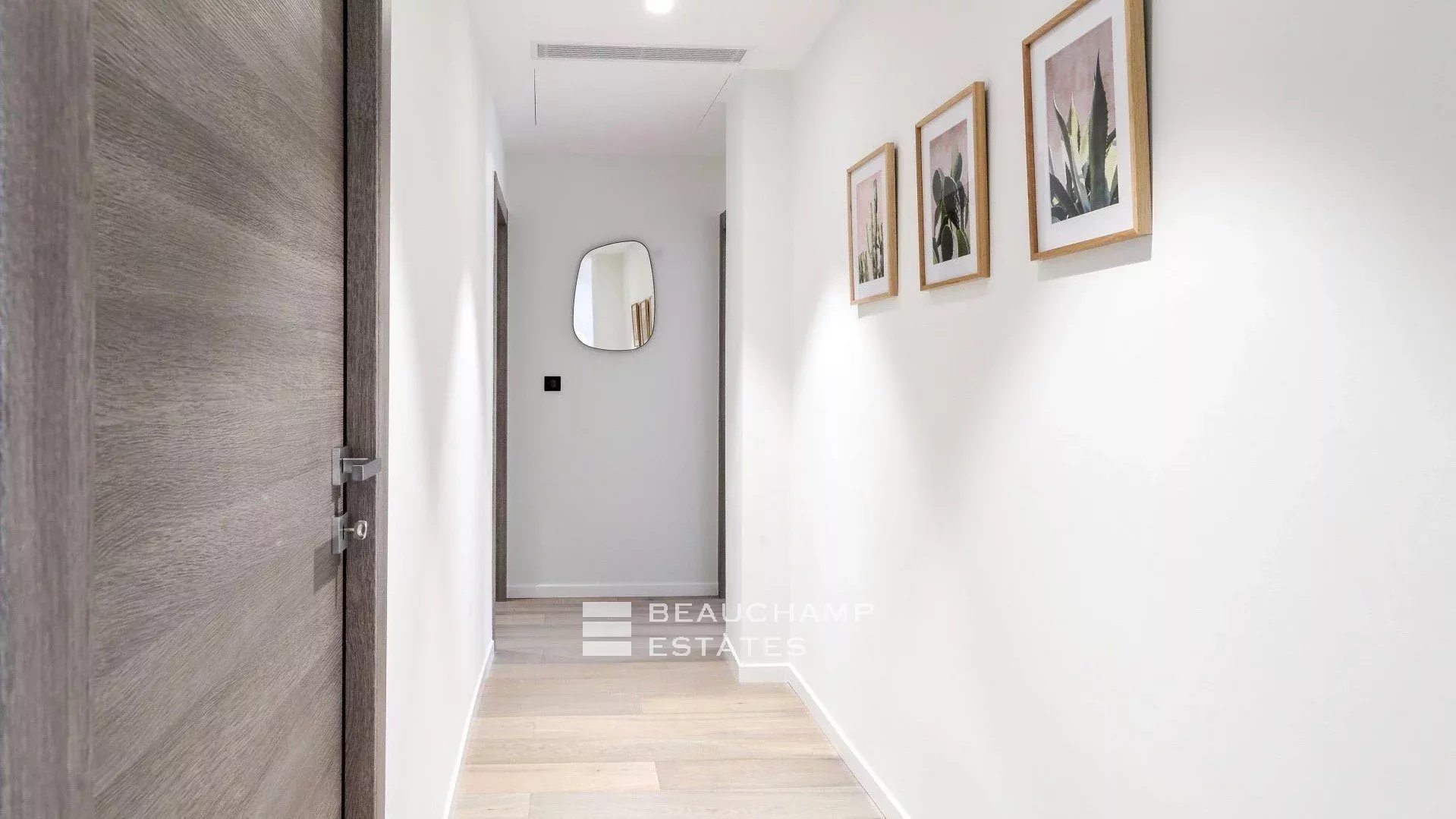 Cannes close to Croisette – Design 4 bedrooms Apartment Cannes close to Croisette – Design 4 bedrooms Apartment