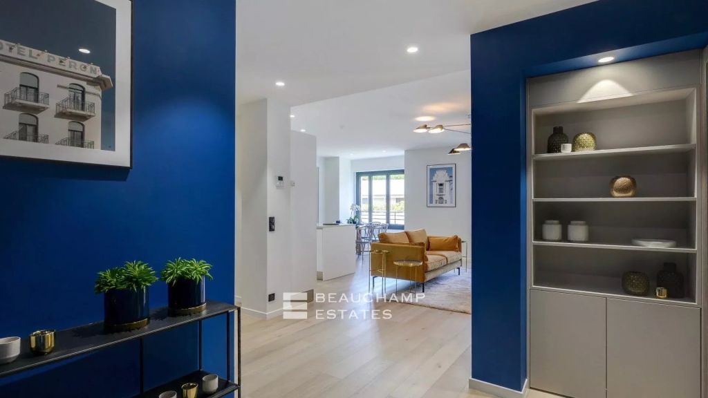 Cannes close to Croisette – Design 4 bedrooms Apartment