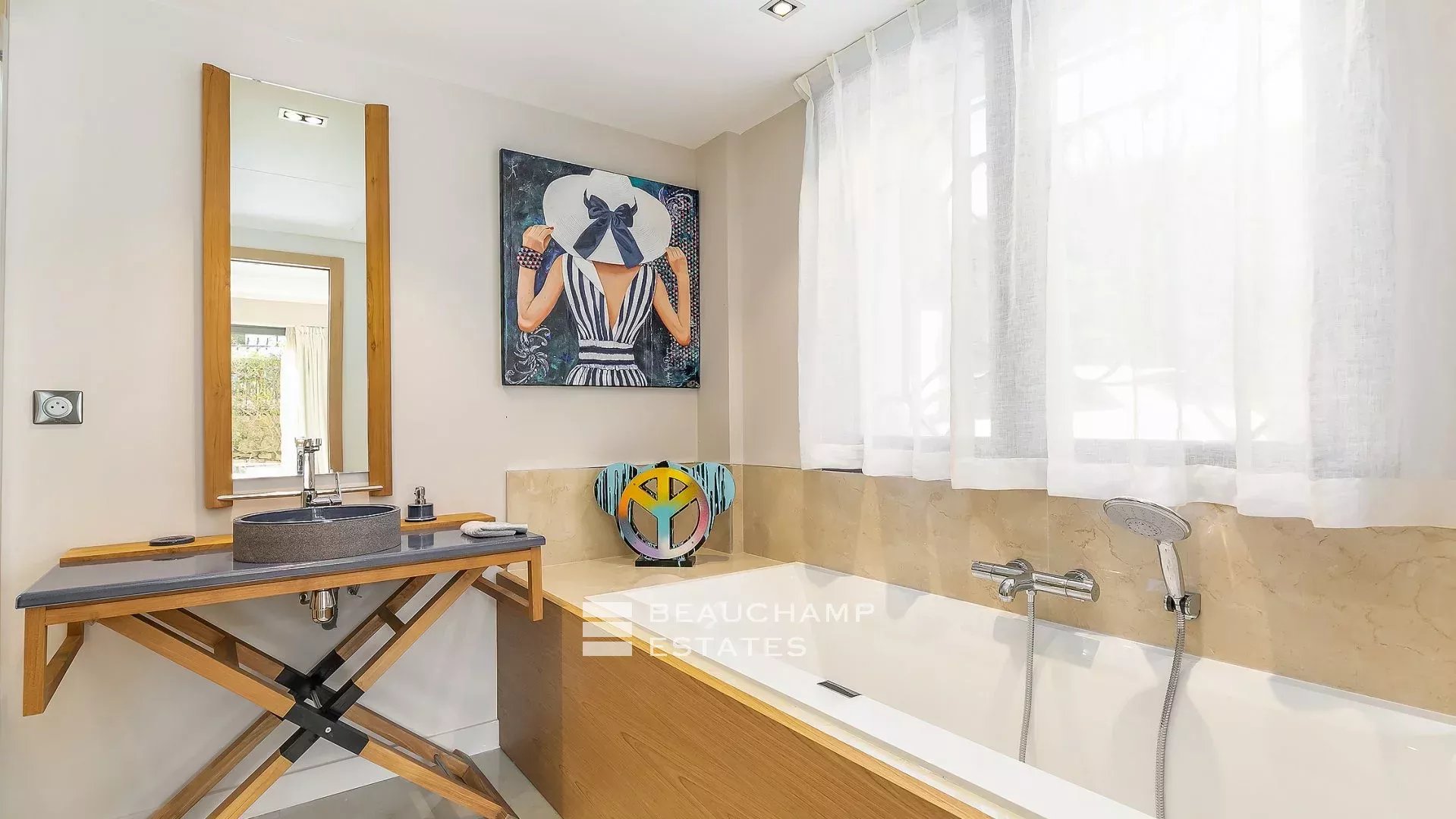 Cannes Croisette 5 bedrooms villa Cannes Croisette 5 bedrooms villa