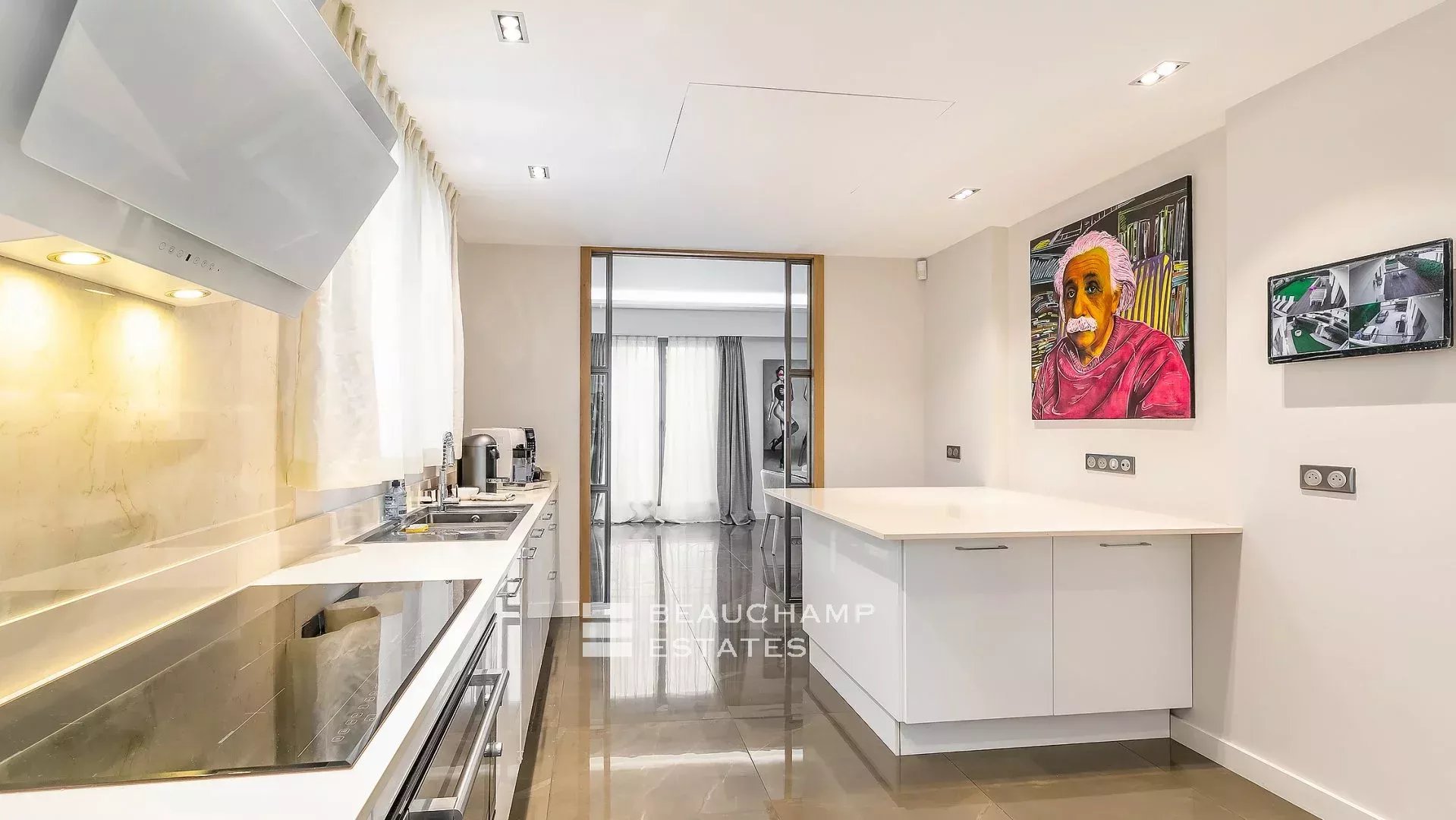 Cannes Croisette 5 bedrooms villa Cannes Croisette 5 bedrooms villa