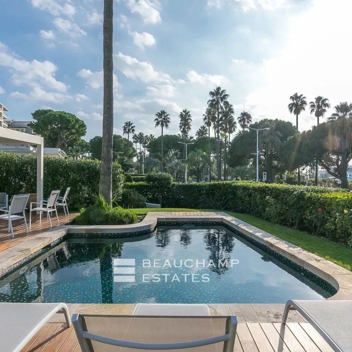 Cannes Croisette Villa 5 Chambres