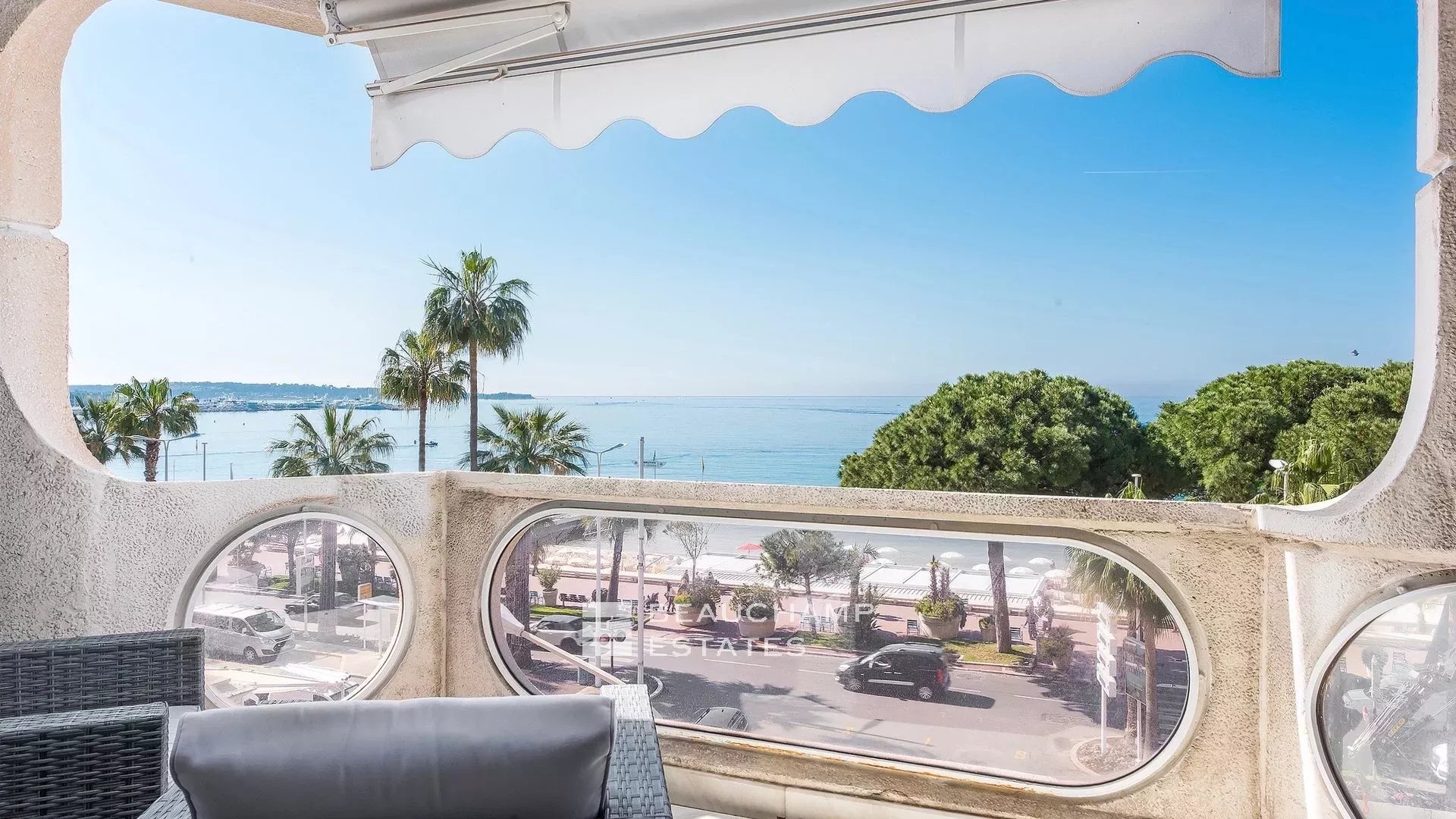 Cannes Croisette – Bel appartement avec 3 Chambres Cannes Croisette – Beautiful 3 bedrooms Apartment