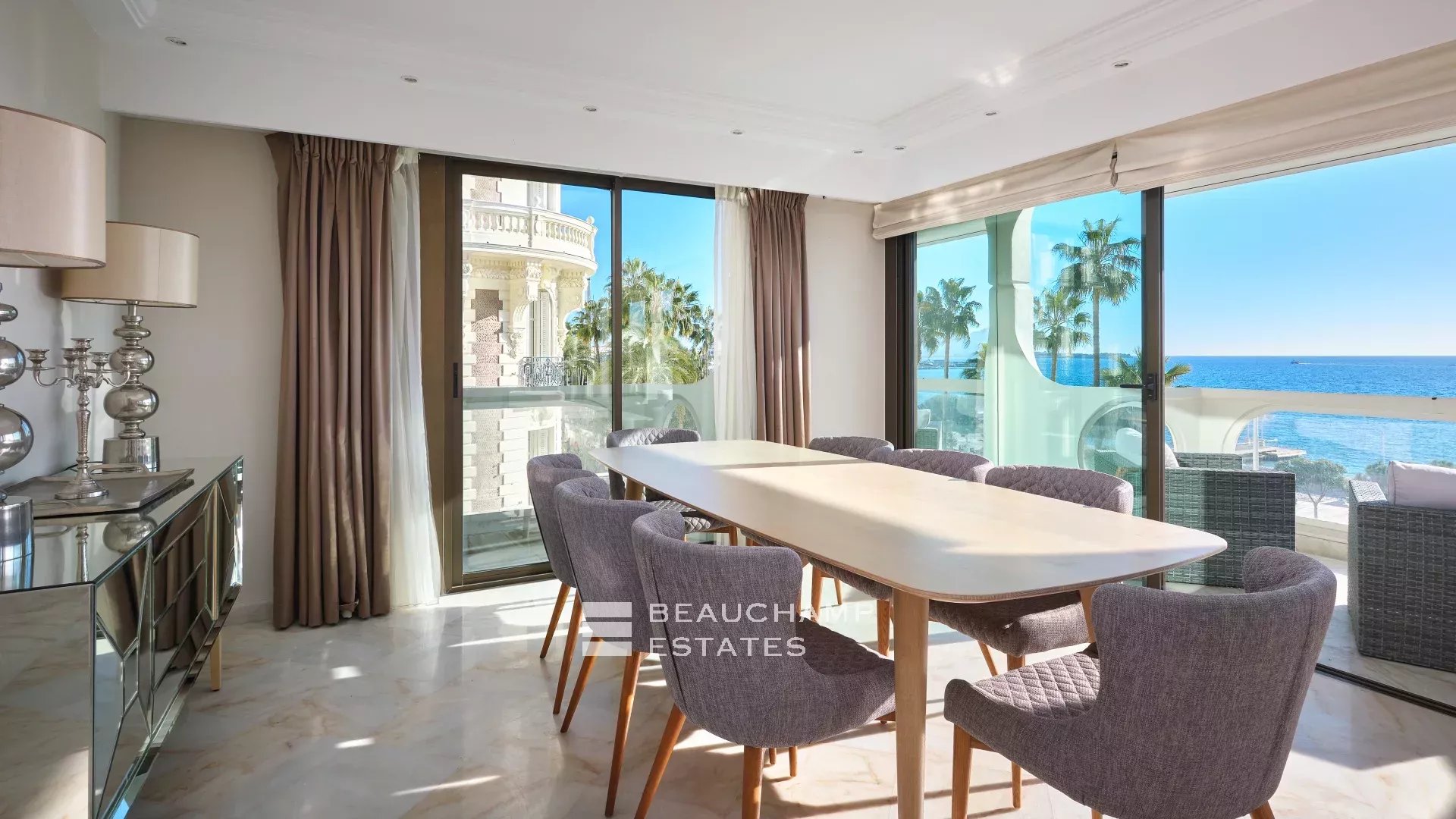 Cannes Croisette – Bel appartement avec 3 Chambres Cannes Croisette – Beautiful 3 bedrooms Apartment