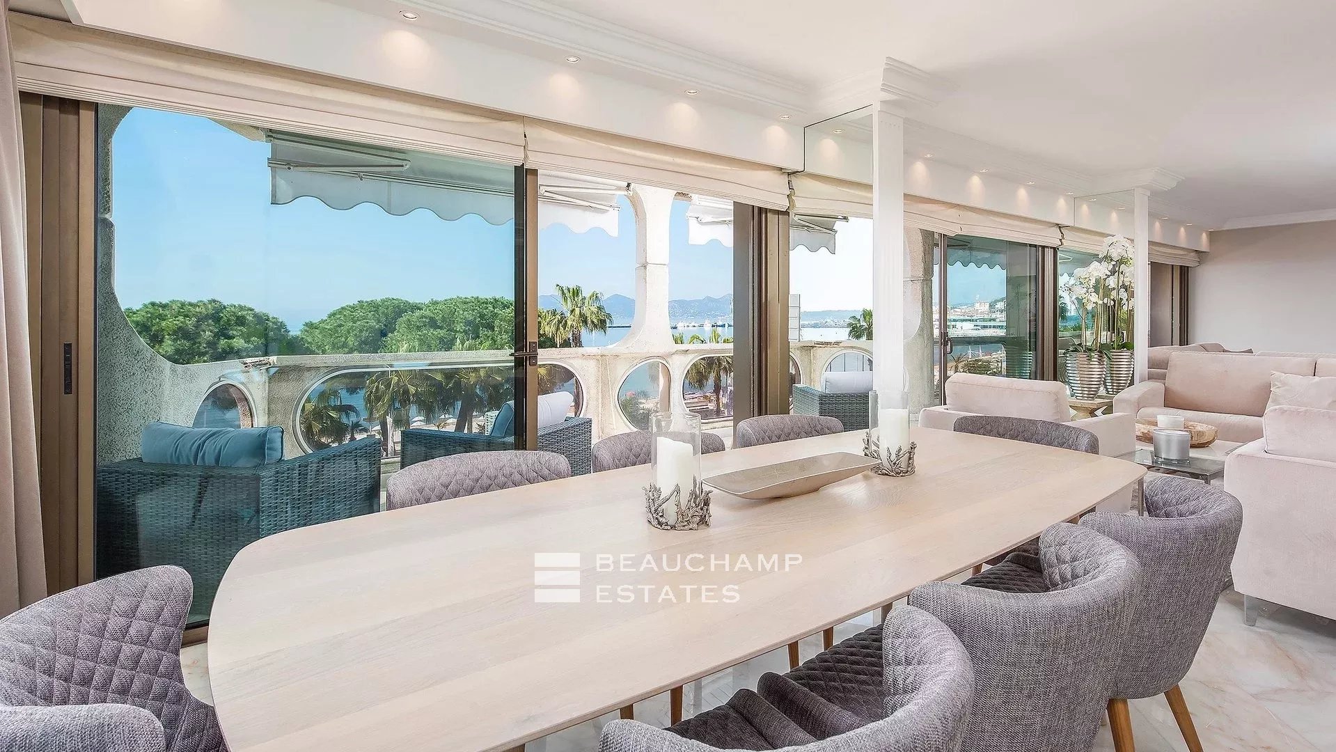 Cannes Croisette – Bel appartement avec 3 Chambres Cannes Croisette – Beautiful 3 bedrooms Apartment