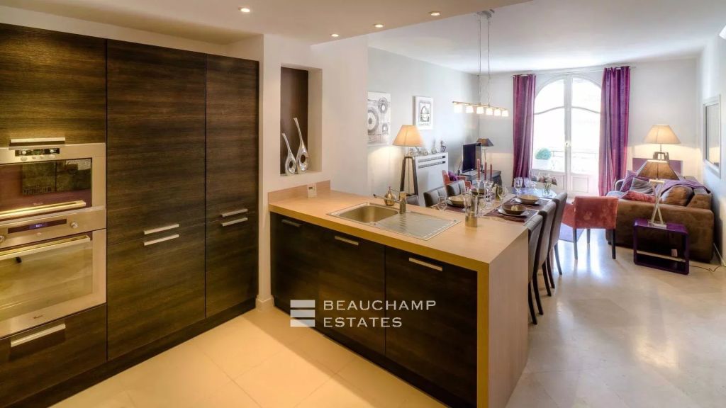 Cannes Croisette – Luxurious Two Bedroom Apartment in Cannes