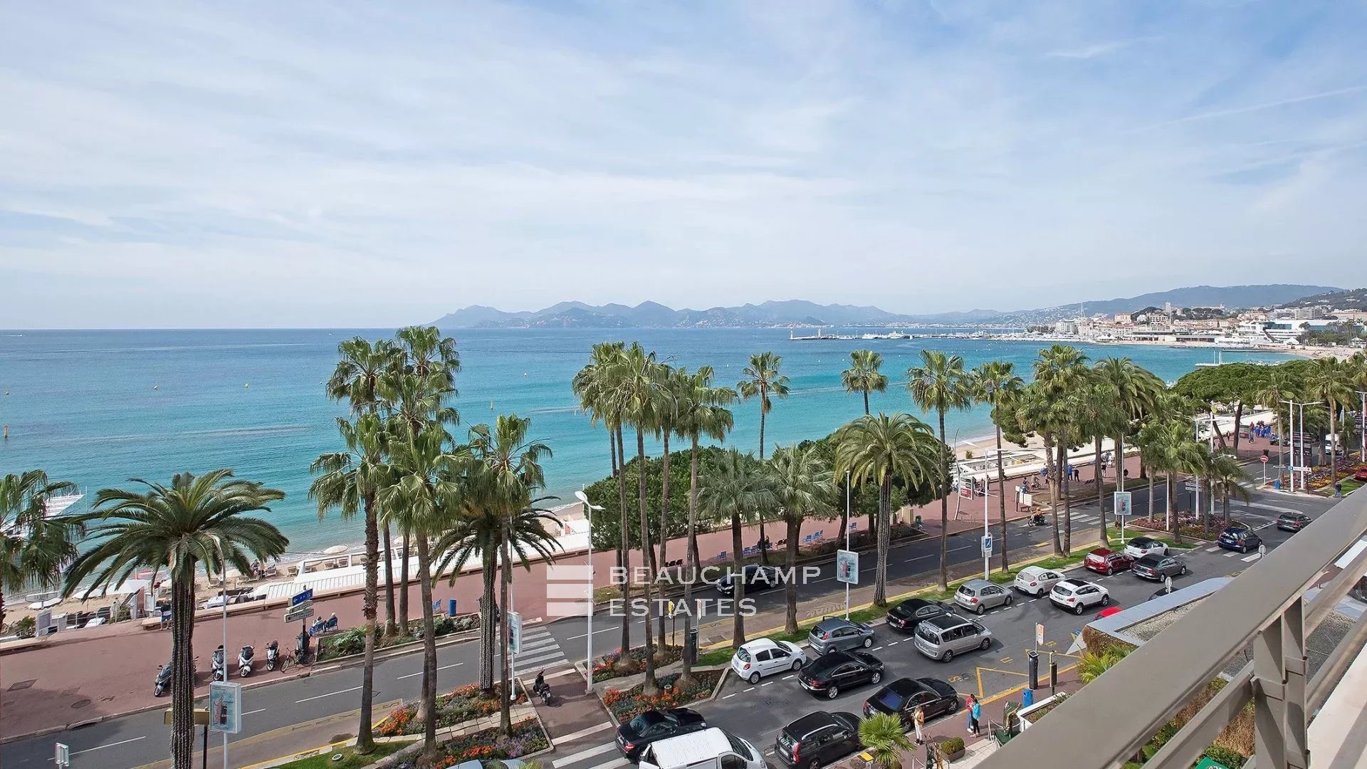 Cannes Croisette – Magnificent Apartment with Terrace Cannes Croisette – Magnificent Apartment with Terrace
